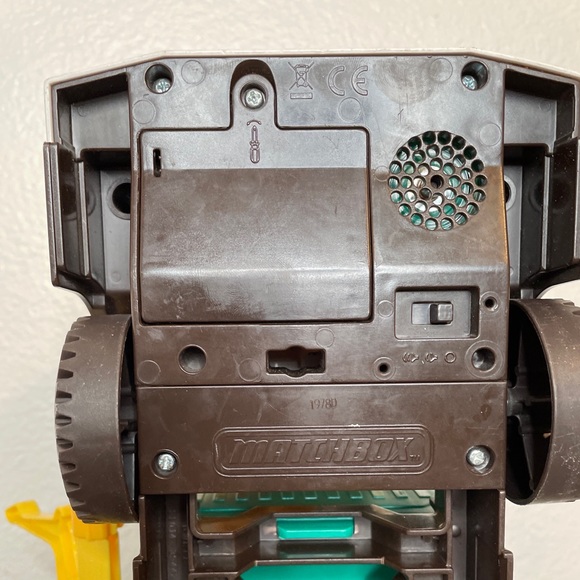 15" Large Dump Truck Garbage Toy w/Realistic Sound Recycling Trash Matchbox - Picture 5 of 6